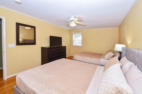 9489 Fallson Ct, Blue Ash, OH 45242 photo 12