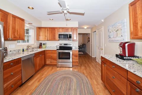 9489 Fallson Ct, Blue Ash, OH 45242 photo 6