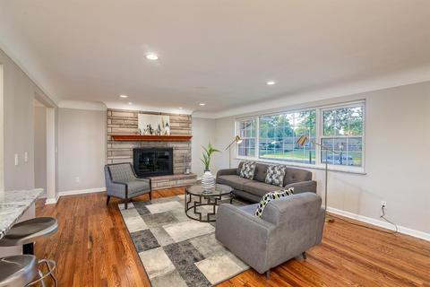 6561 Donjoy Dr, Blue Ash, OH 45242 photo 5