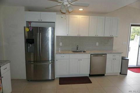 8675 Pringle Dr, Cincinnati, OH 45231 photo 5