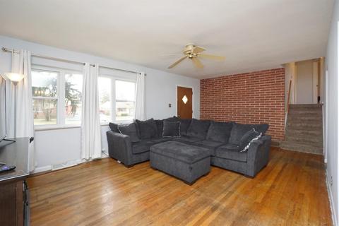 8675 Pringle Dr, Cincinnati, OH 45231 photo 13