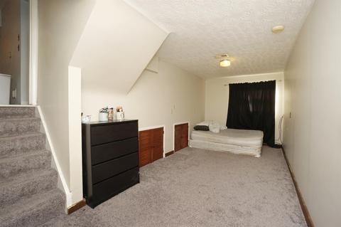 8675 Pringle Dr, Cincinnati, OH 45231 photo 20