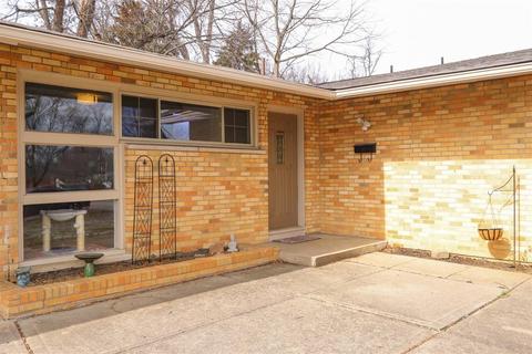10 Hamlin Dr, Greenhills, OH 45218 photo 5