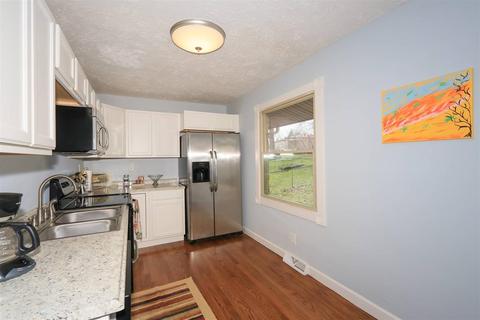 10 Hamlin Dr, Greenhills, OH 45218 photo 19