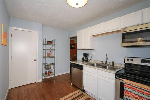 10 Hamlin Dr, Greenhills, OH 45218 photo 33