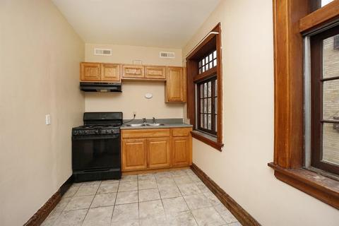 2735 Powell Dr, Cincinnati, OH 45211 photo 8
