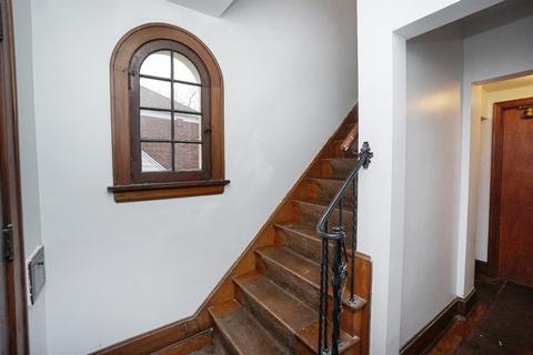 2735 Powell Dr, Cincinnati, OH 45211 photo 4