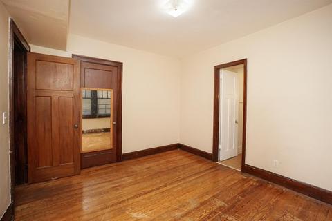 2735 Powell Dr, Cincinnati, OH 45211 photo 13