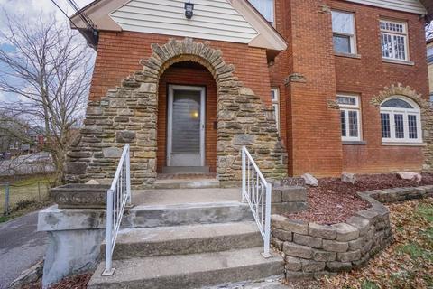2735 Powell Dr, Cincinnati, OH 45211 photo 3