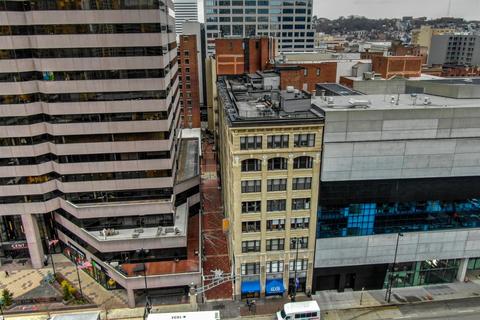26 Sixth St #303, Cincinnati, OH 45202 photo 2