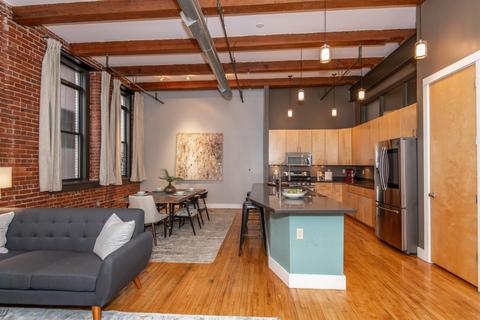 26 Sixth St #303, Cincinnati, OH 45202 photo 29