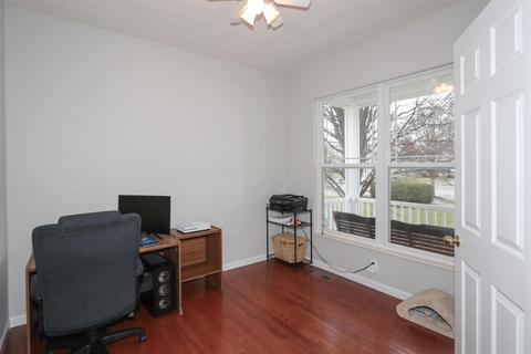 887 Ellery Dr, Cincinnati, OH 45245 photo 11