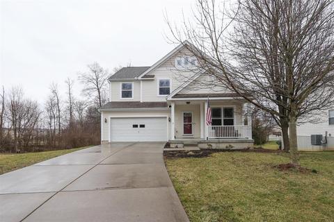 887 Ellery Dr, Cincinnati, OH 45245 photo 1
