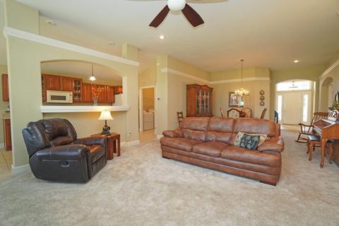 3501 Macpherson Pl, Cincinnati, OH 45245 photo 9