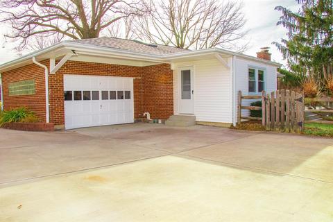 3752 Guam Ct, Cincinnati, OH 45236 photo 5