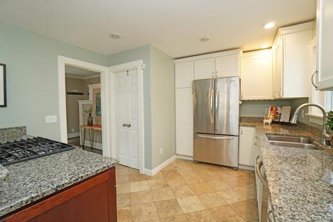1128 Inglenook Pl, Cincinnati, OH 45208 photo 9