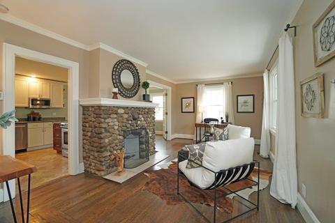 1128 Inglenook Pl, Cincinnati, OH 45208 photo 2