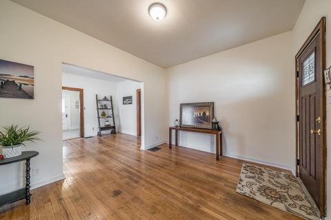 3338 Cavanaugh Ave, Cincinnati, OH 45211 photo 2