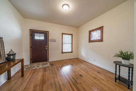 3338 Cavanaugh Ave, Cincinnati, OH 45211 photo 3