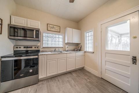 3338 Cavanaugh Ave, Cincinnati, OH 45211 photo 9