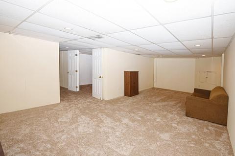 114 Junedale Dr, Greenhills, OH 45218 photo 23