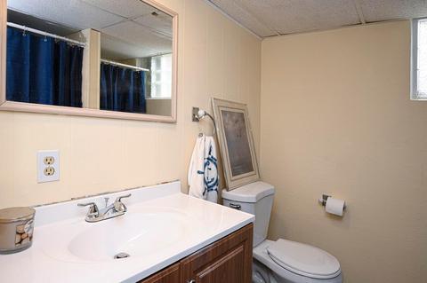 114 Junedale Dr, Greenhills, OH 45218 photo 25