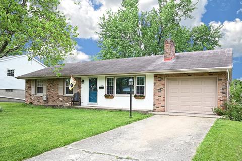114 Junedale Dr, Greenhills, OH 45218 photo 2