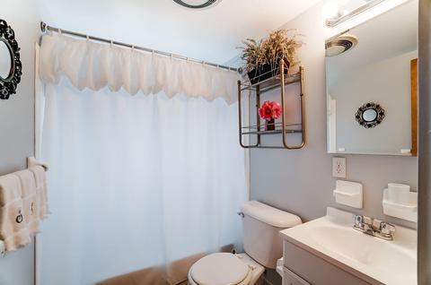 3675 Edgebrook Dr, Cincinnati, OH 45248 photo 20