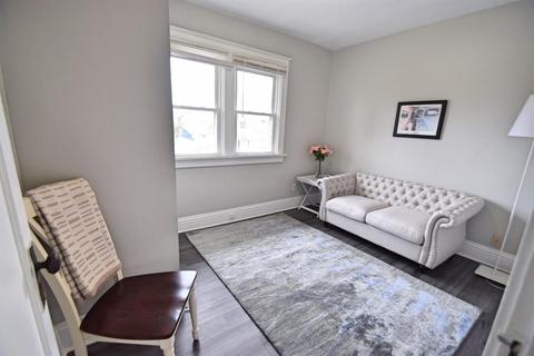 4106 Maple Dr, Cincinnati, OH 45209 photo 8