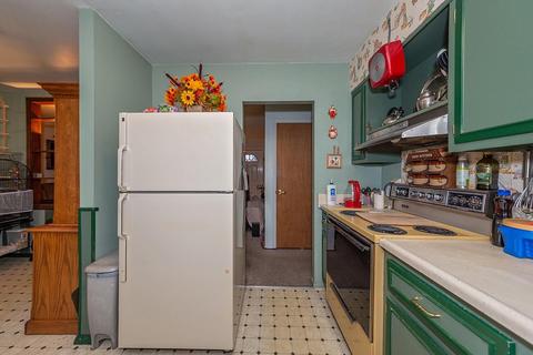 11524 Geneva Rd, Forest Park, OH 45240 photo 12