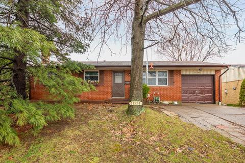 11524 Geneva Rd, Forest Park, OH 45240 photo 2