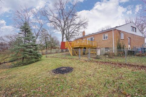 1042 Hollytree Dr, Cincinnati, OH 45231 photo 18