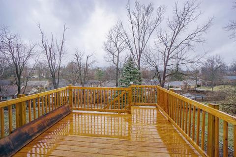 1042 Hollytree Dr, Cincinnati, OH 45231 photo 11