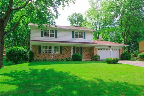 7659 Trailwind Dr, Montgomery, OH 45242 photo 1