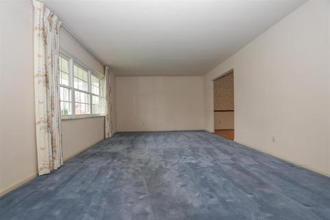 7659 Trailwind Dr, Montgomery, OH 45242 photo 5
