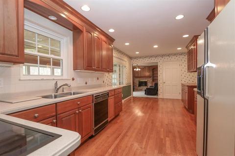 7659 Trailwind Dr, Montgomery, OH 45242 photo 13