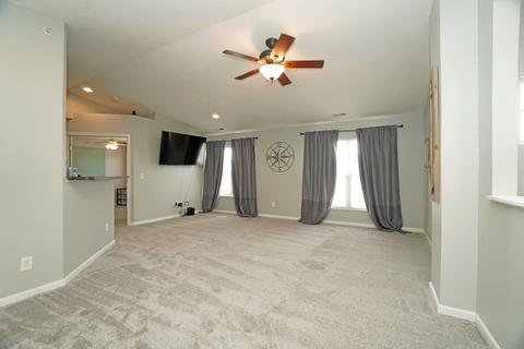 7662 Bridge Point Dr, Cincinnati, OH 45248 photo 3