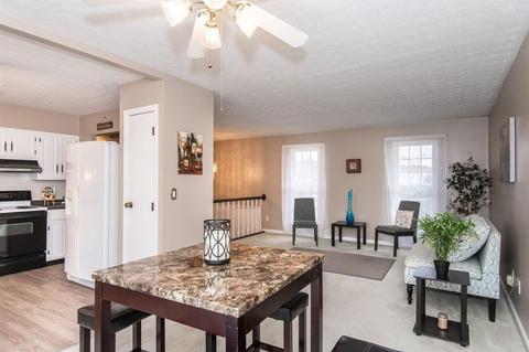 12083 Greystone Ct, Cincinnati, OH 45240 photo 4