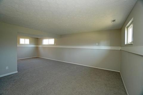 945 Beechmeadow Ln, Cincinnati, OH 45238 photo 16