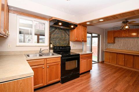 11949 Wincanton Dr, Cincinnati, OH 45231 photo 6
