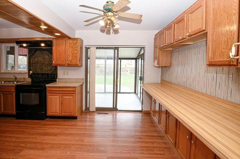 11949 Wincanton Dr, Cincinnati, OH 45231 photo 5