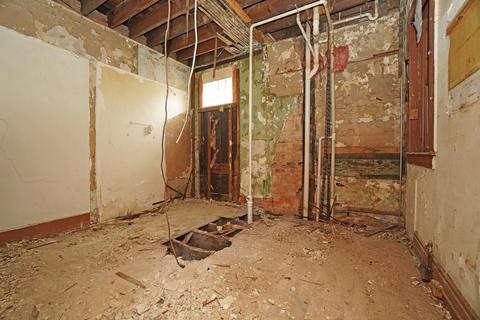 2108 Loth St, Cincinnati, OH 45202 photo 12