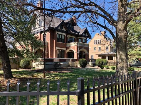 2805 Harrison Ave, Cincinnati, OH 45211 photo 2