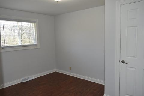1056 Riddle Rd, Batavia, OH 45103 photo 11