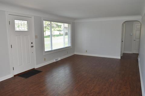 1056 Riddle Rd, Batavia, OH 45103 photo 7
