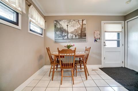 2452 Wenning Rd, Cincinnati, OH 45231 photo 4