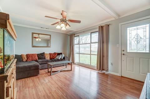 2452 Wenning Rd, Cincinnati, OH 45231 photo 3