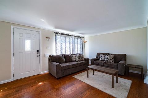 8345 Bobolink Ave, Cincinnati, OH 45231 photo 4