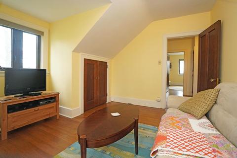 848 Dunore Rd, Cincinnati, OH 45220 photo 23