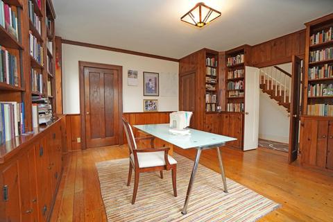848 Dunore Rd, Cincinnati, OH 45220 photo 15